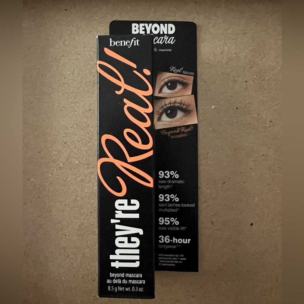 Benefit they’re real mascara